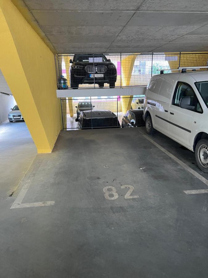 Apartman Didi2- Free Private Parking-Garage Novi Sad Exteriör bild
